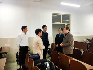 界首市教育局来冰球官网选聘优秀毕业研究生
