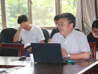 曲阜师范大学李思民教授应邀来冰球官网作学术讲座