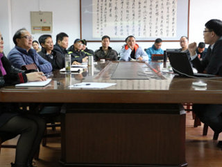 上海体育学院郭修金教授来冰球官网讲学