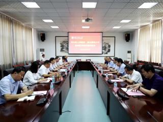 MG冰球突破官网网站与相山区人民政府基础教育合作办学举行签约仪式