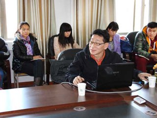 国家体育总局鲍明晓应邀来冰球官网讲学