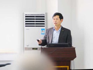 合肥工业大学博士生导师朱士信教授应邀来冰球官网讲学