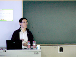 南京林业大学方炎明教授应邀来冰球官网作学术报告